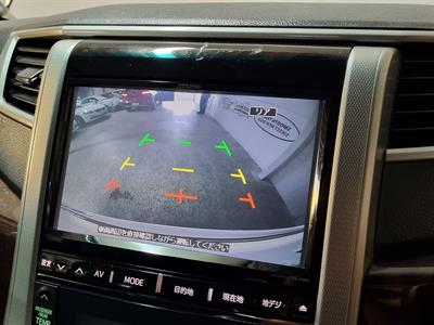 2012 Toyota Vellfire - Thumbnail