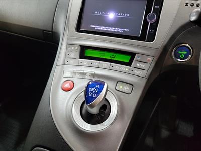 2013 Toyota Prius - Thumbnail