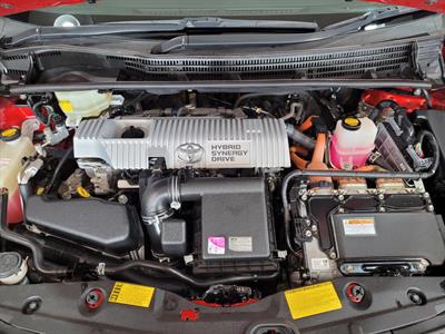 2013 Toyota Prius - Thumbnail