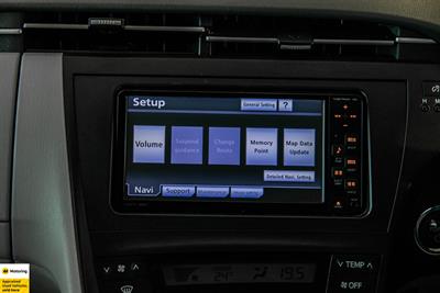 2011 Toyota Prius - Thumbnail
