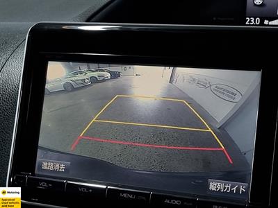 2015 Toyota Voxy - Thumbnail