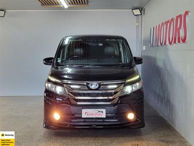 2015 Toyota Voxy - Thumbnail