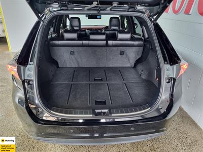 2014 Toyota Harrier - Thumbnail