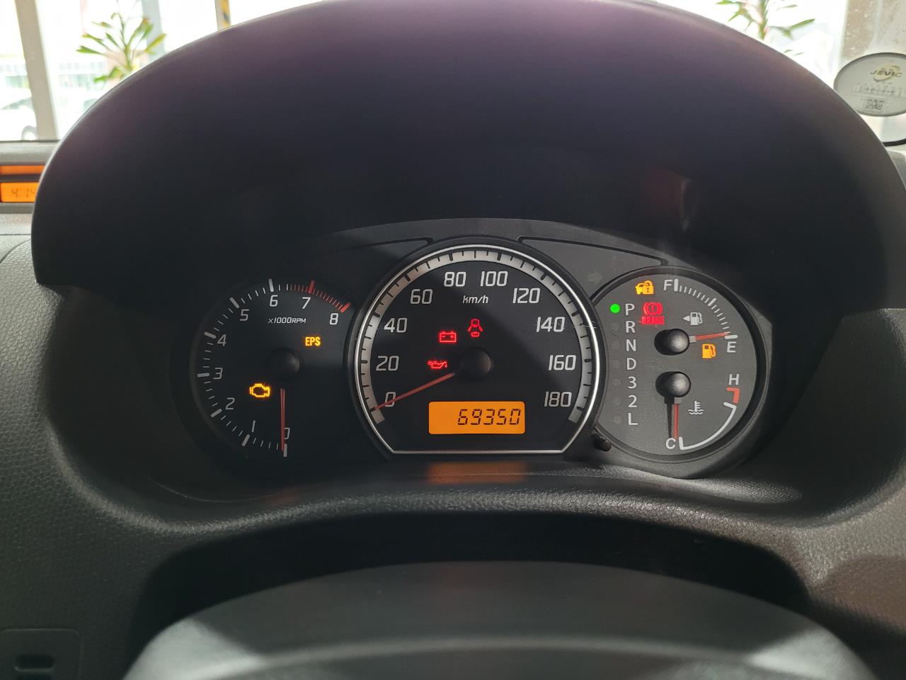 2004 Suzuki Swift