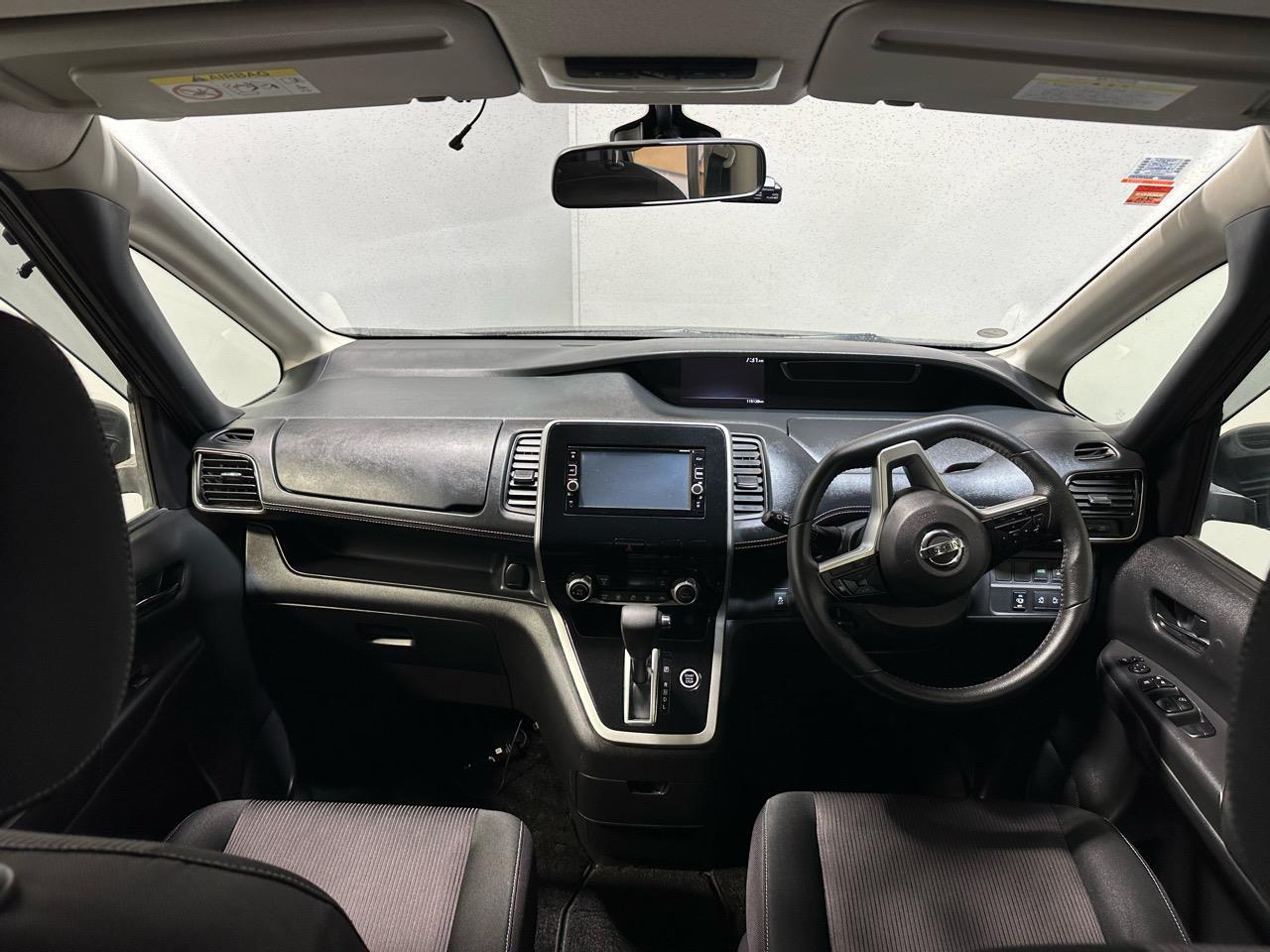2017 Nissan Serena