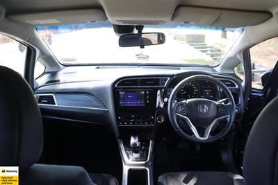 2015 Honda Shuttle - Thumbnail