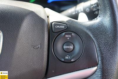 2015 Honda Shuttle - Thumbnail