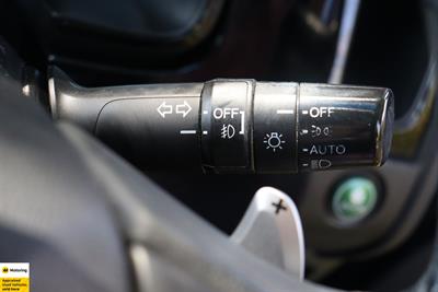 2015 Honda Shuttle - Thumbnail