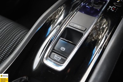 2015 Honda Vezel - Thumbnail