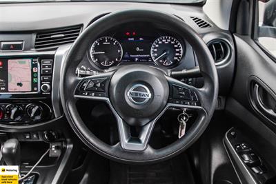 2021 Nissan Navara - Thumbnail