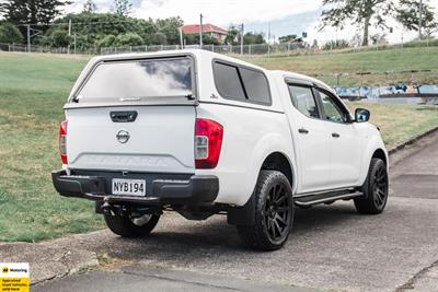 2021 Nissan Navara - Thumbnail