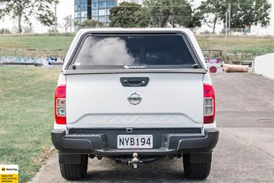 2021 Nissan Navara - Thumbnail
