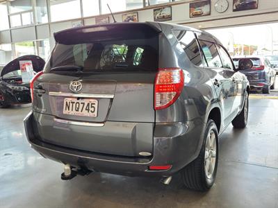 2009 Toyota Vanguard - Thumbnail