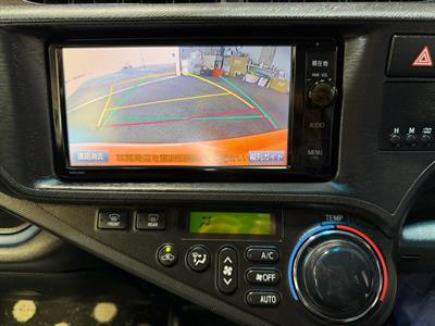 2014 Toyota Aqua - Thumbnail