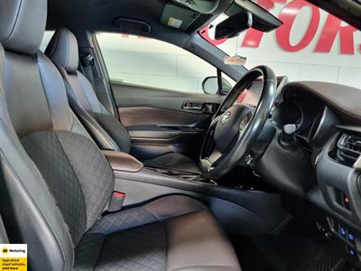 2018 Toyota C-HR - Thumbnail