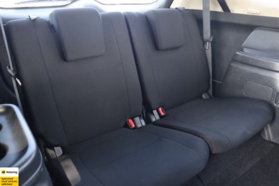 2021 Mitsubishi Outlander - Thumbnail