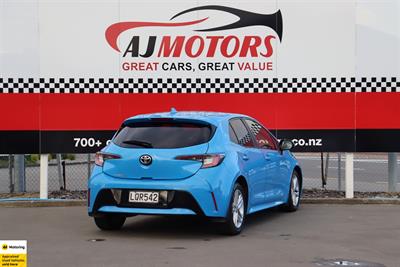 2018 Toyota Corolla - Thumbnail