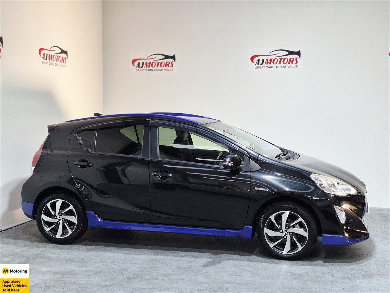 2015 Toyota Aqua