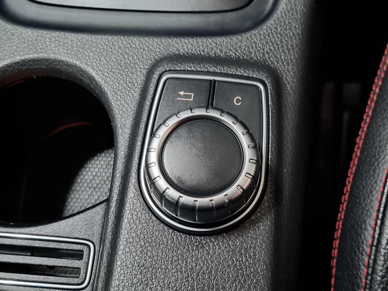 2014 Mercedes-Benz A 180