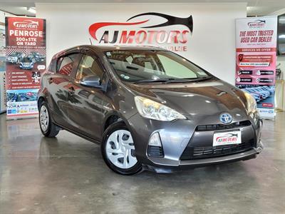 2014 Toyota Aqua - Thumbnail