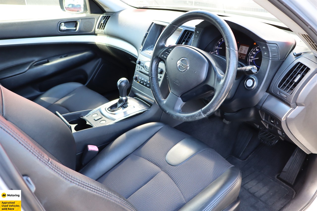2013 Nissan Skyline