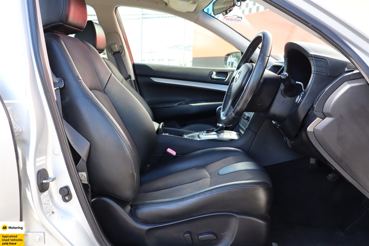2013 Nissan Skyline