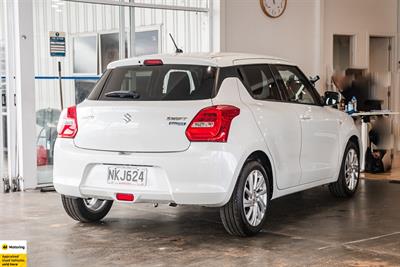2021 Suzuki Swift - Thumbnail
