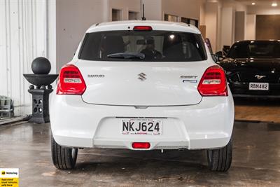 2021 Suzuki Swift - Thumbnail