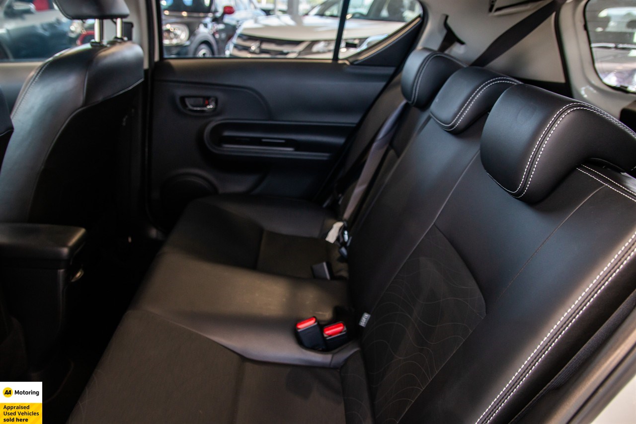 2015 Toyota Aqua