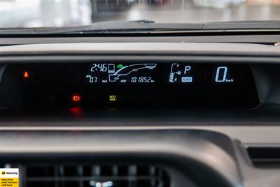 2015 Toyota Aqua - Thumbnail