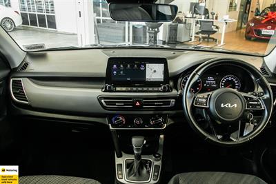 2022 Kia Seltos - Thumbnail