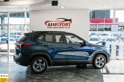 2022 Kia Seltos - Thumbnail