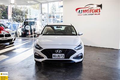 2022 Hyundai i30 - Thumbnail