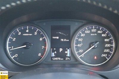 2022 Mitsubishi Outlander - Thumbnail