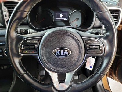 2016 Kia Sportage - Thumbnail