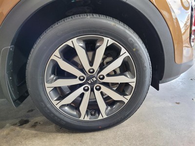 2016 Kia Sportage - Thumbnail