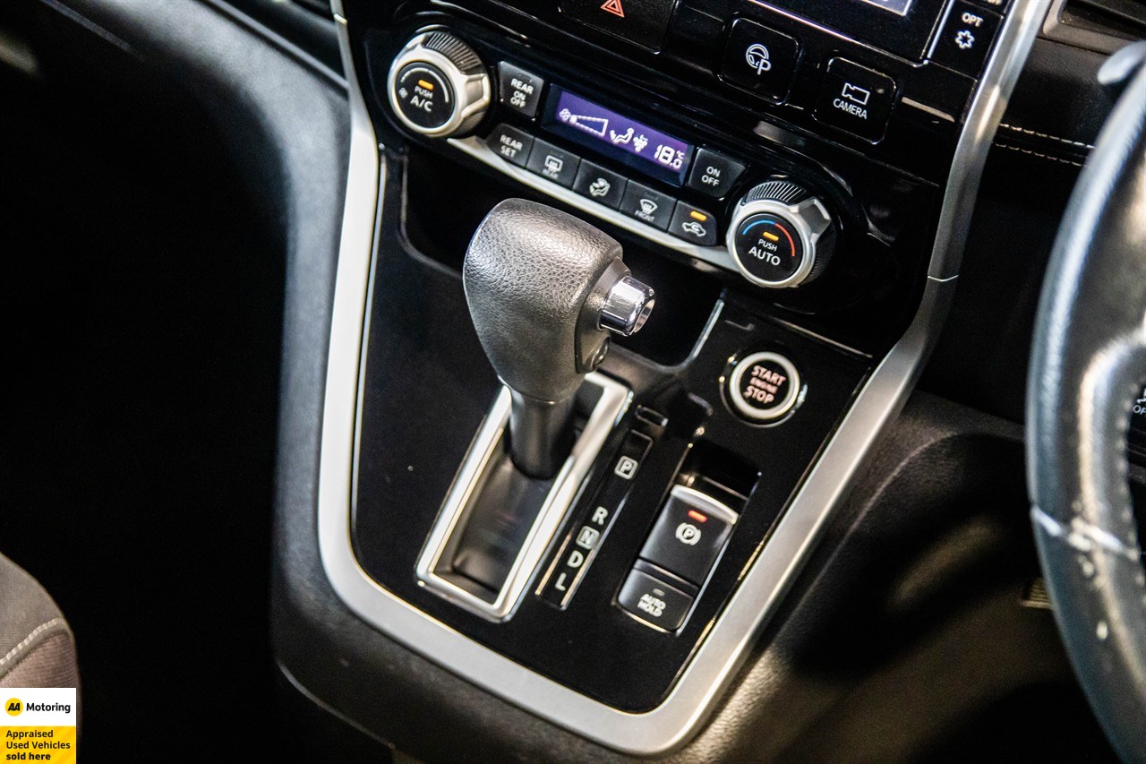 2017 Nissan Serena