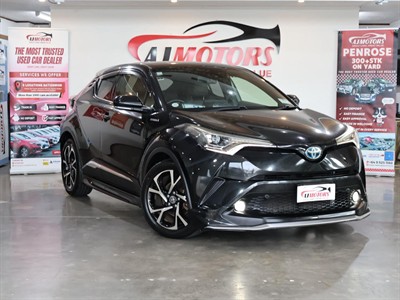 2017 Toyota C-HR - Thumbnail