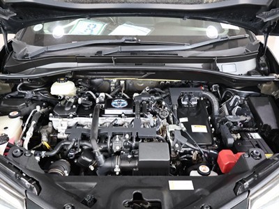 2017 Toyota C-HR - Thumbnail