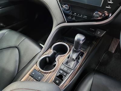 2017 Toyota Camry - Thumbnail