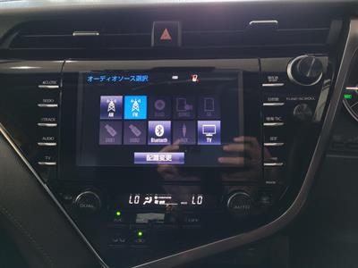2017 Toyota Camry - Thumbnail