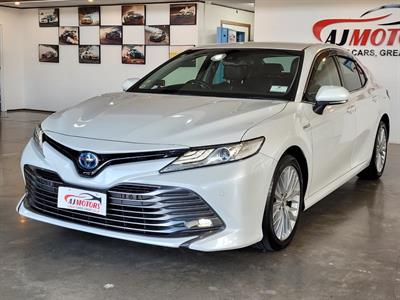 2017 Toyota Camry - Thumbnail