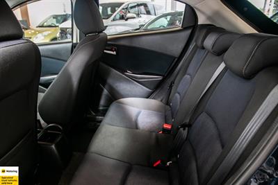2014 Mazda Demio - Thumbnail