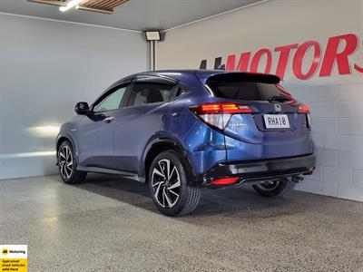 2017 Honda Vezel - Thumbnail
