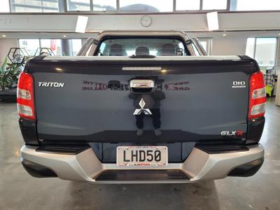 2018 Mitsubishi Triton - Thumbnail