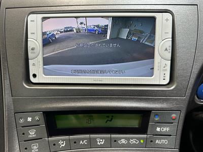 2013 Toyota Prius - Thumbnail