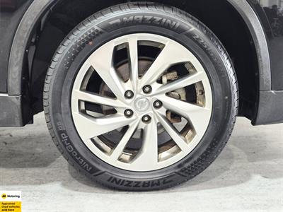 2017 Nissan XTRAIL - Thumbnail