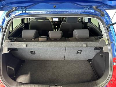2014 Suzuki Swift - Thumbnail