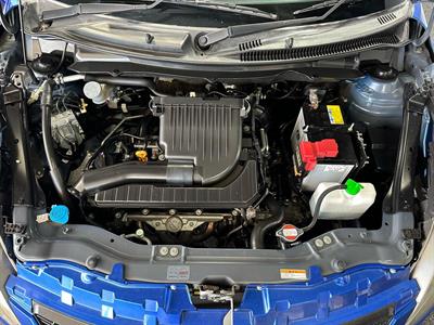 2014 Suzuki Swift - Thumbnail