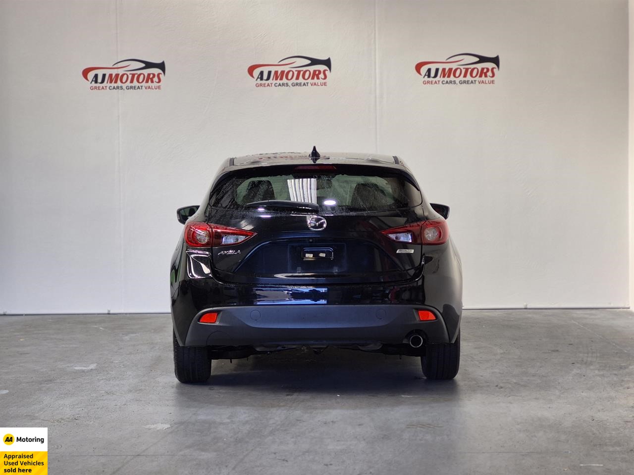 2016 Mazda Axela